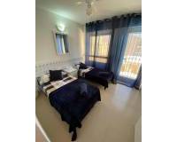 Alquiler a largo plazo - Casa adosada / Duplex - El Campello - Pueblo Acantilado - Venta Lanuza