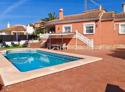 Chalet - Venta - Mutxamel - Mutxamel