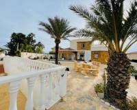 Resale - Villa - El Campello - La Almadraba-Coveta Fumà-Amerador