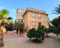 Resale - Villa - El Campello