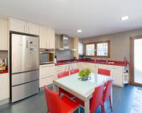 Resale - Villa / Semi detached - Alicante - Alicante Golf