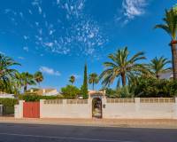 Resale - Villa / Semi detached - El Campello - La Almadraba-Coveta Fumà-Amerador
