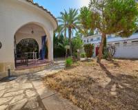Resale - Villa / Semi detached - El Campello - La Almadraba-Coveta Fumà-Amerador