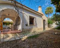 Resale - Villa / Semi detached - El Campello - La Almadraba-Coveta Fumà-Amerador