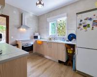 Resale - Villa / Semi detached - El Campello - La Almadraba-Coveta Fumà-Amerador