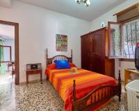 Resale - Villa / Semi detached - El Campello - La Almadraba-Coveta Fumà-Amerador