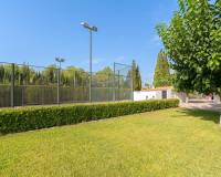 Revente - Villa / Half vrijstaand - Alicante - Alicante Golf