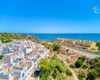Venta - Casa de pueblo - El Campello - La Almadraba-Coveta Fumà-Amerador