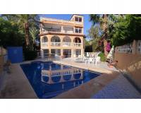 Venta - Chalet - El Campello - La Almadraba-Coveta Fumà-Amerador