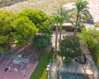 Venta - Villa / Semi separado - Alicante - Alicante Golf