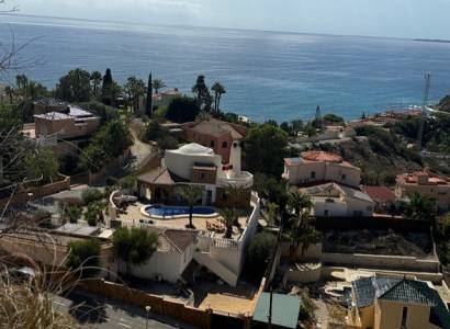 Villa - Revente - El Campello - La Almadraba-Coveta Fumà-Amerador