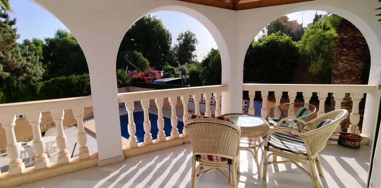 Venta - Chalet - El Campello - La Almadraba-Coveta Fumà-Amerador