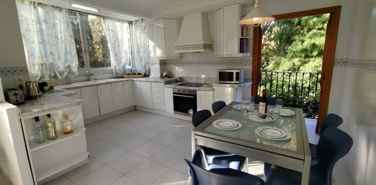 Venta - Chalet - El Campello - La Almadraba-Coveta Fumà-Amerador