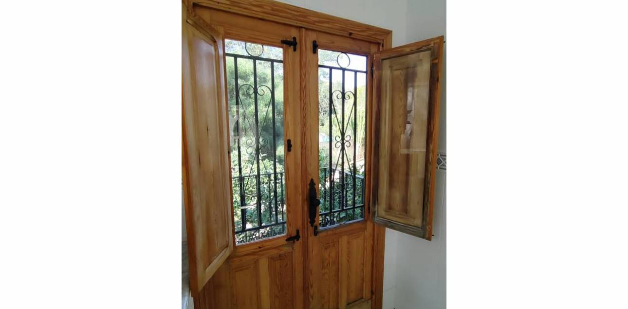 Venta - Chalet - El Campello - La Almadraba-Coveta Fumà-Amerador