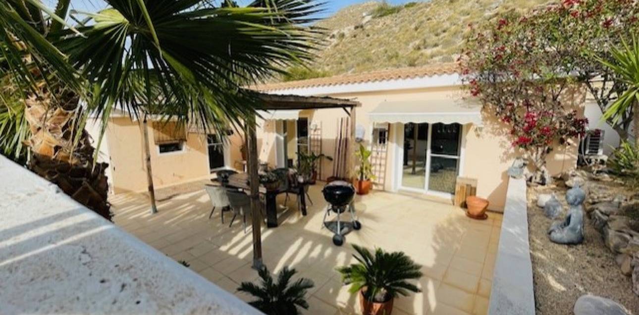 Venta - Chalet - El Campello - La Almadraba-Coveta Fumà-Amerador