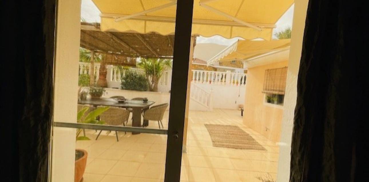 Venta - Chalet - El Campello - La Almadraba-Coveta Fumà-Amerador