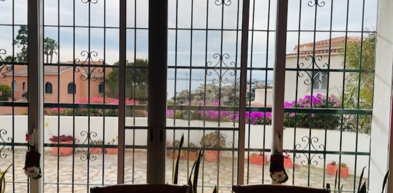 Venta - Chalet - El Campello - La Almadraba-Coveta Fumà-Amerador