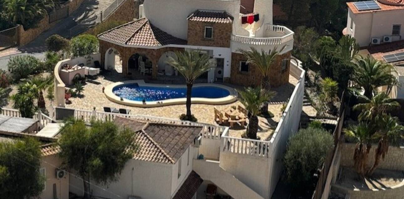 Venta - Chalet - El Campello - La Almadraba-Coveta Fumà-Amerador