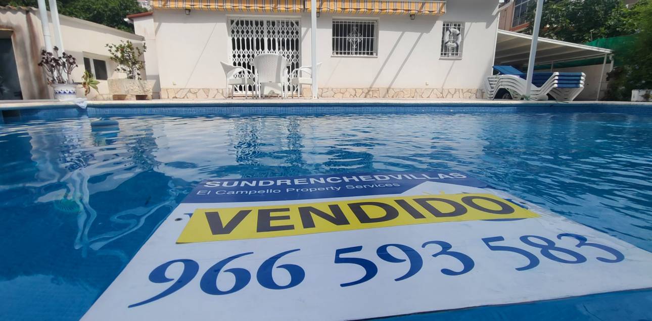 Venta - Chalet - El Campello