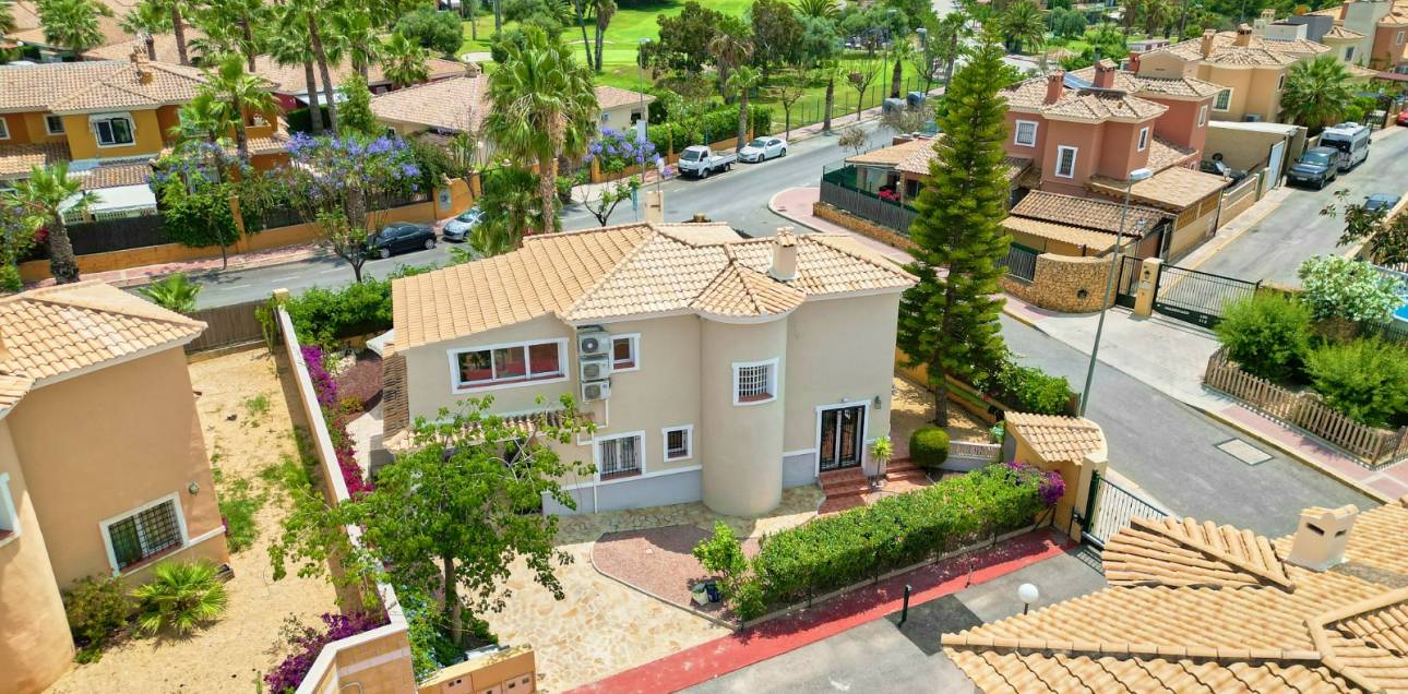 Resale - Villa - Muchamiel