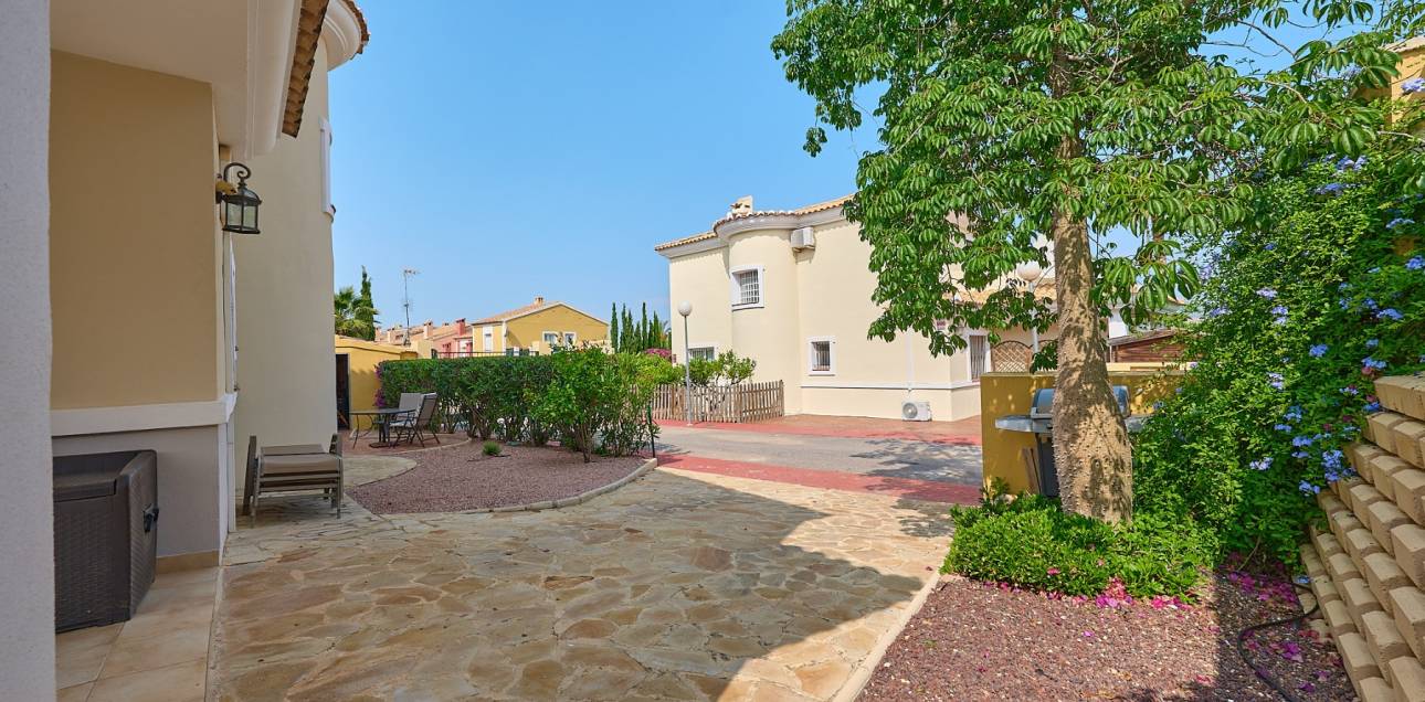 Resale - Villa - Muchamiel