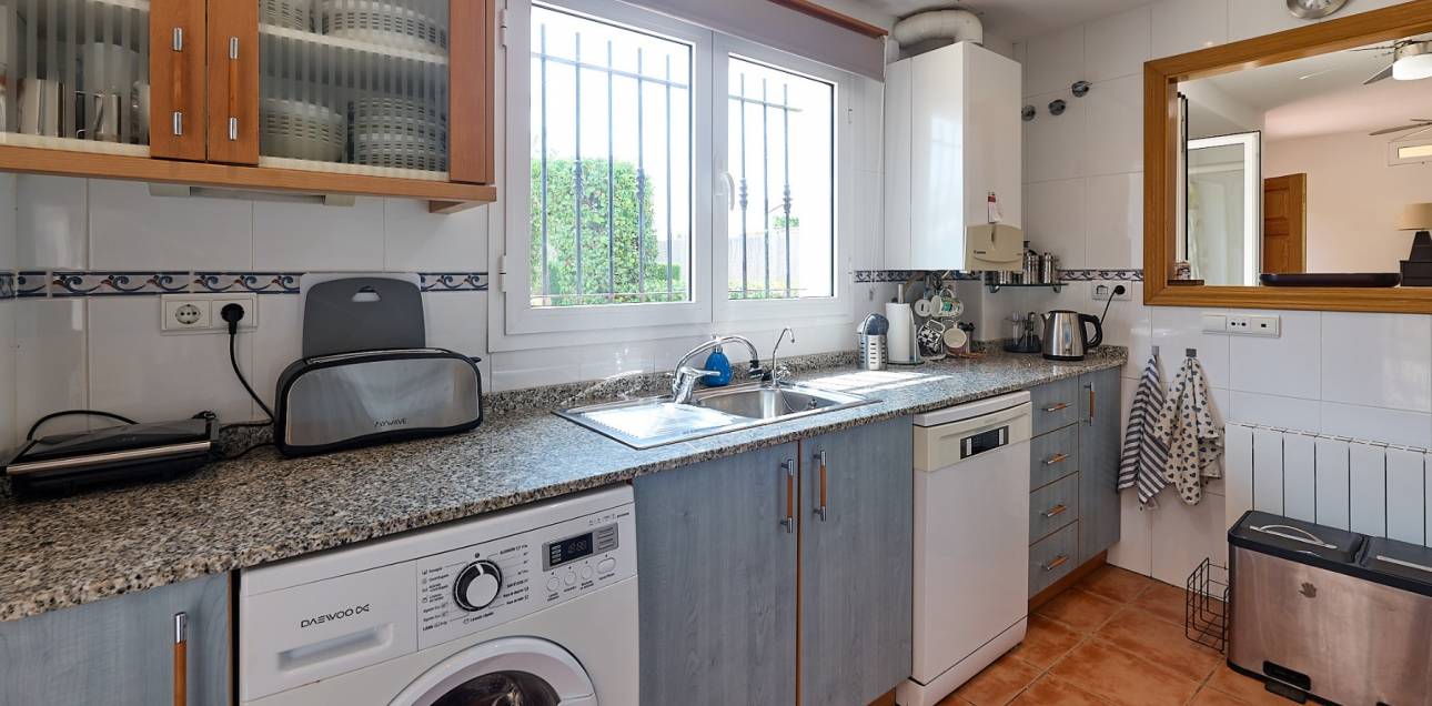 Resale - Villa - Muchamiel