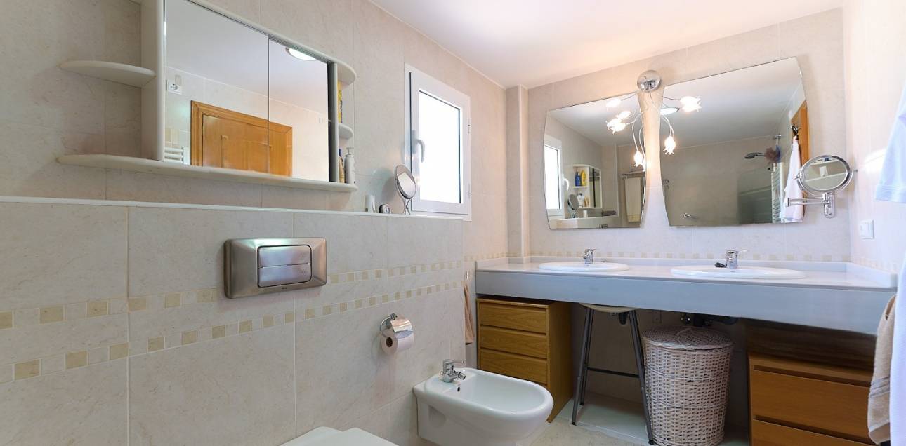 Resale - Villa - Muchamiel