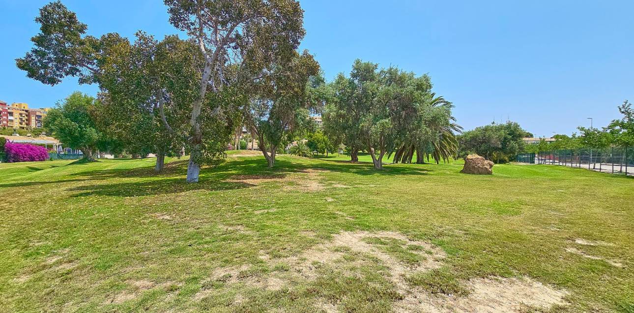 Resale - Villa - Muchamiel