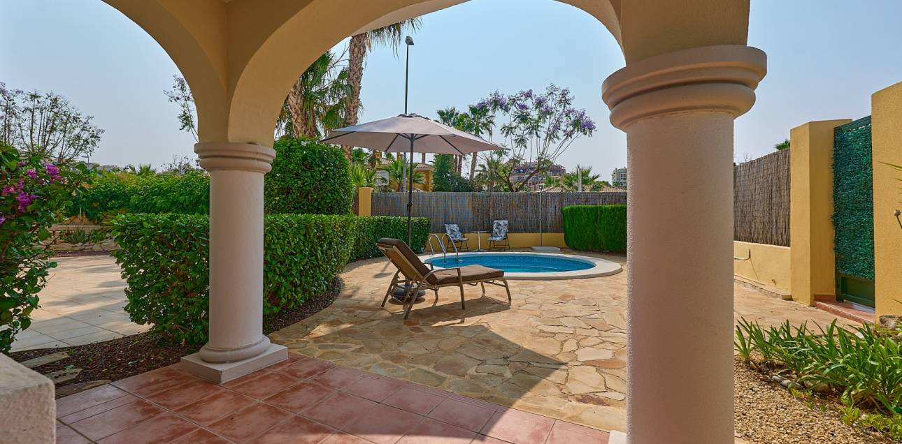 Resale - Villa - Muchamiel