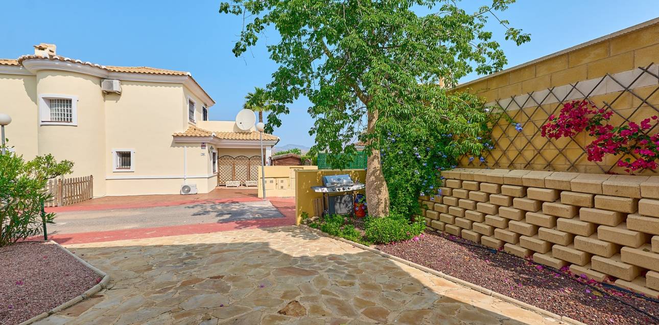 Resale - Villa - Muchamiel