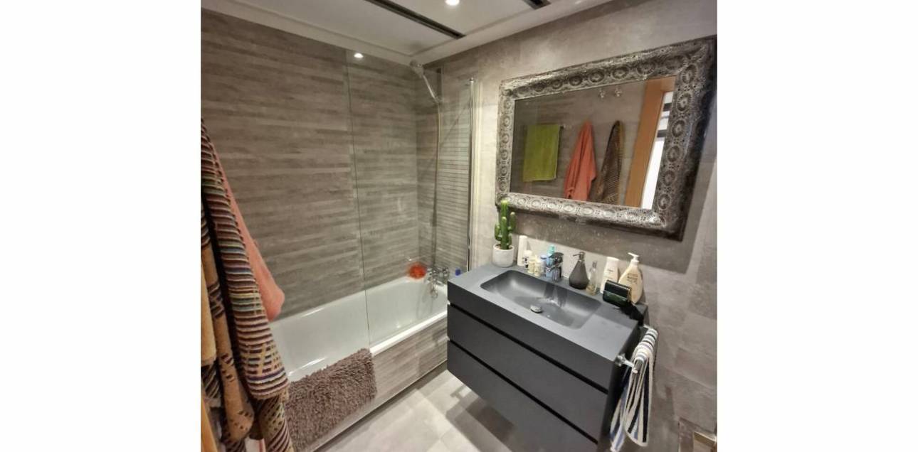 Alquiler a largo plazo - Apartamento - El Campello - Platja Muchavista