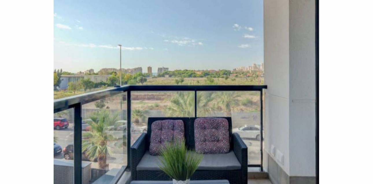 Alquiler a largo plazo - Apartamento - El Campello - El Campello Pueblo