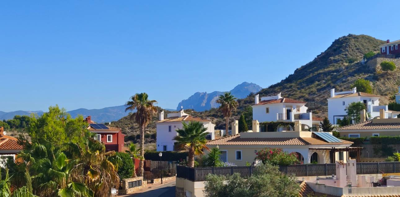 Resale - Villa - Muchamiel