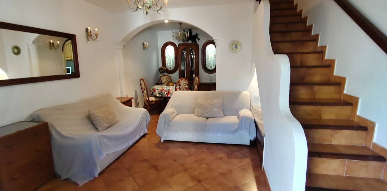 Venta - Casa de pueblo - El Campello - La Almadraba-Coveta Fumà-Amerador