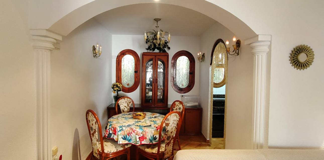 Venta - Casa de pueblo - El Campello - La Almadraba-Coveta Fumà-Amerador