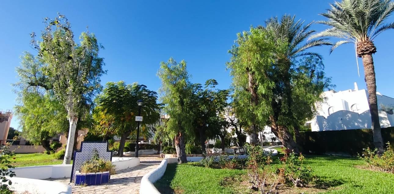 Venta - Casa de pueblo - El Campello - La Almadraba-Coveta Fumà-Amerador