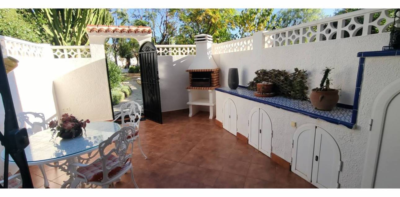Venta - Bungalow - El Campello - La Almadraba-Coveta Fumà-Amerador