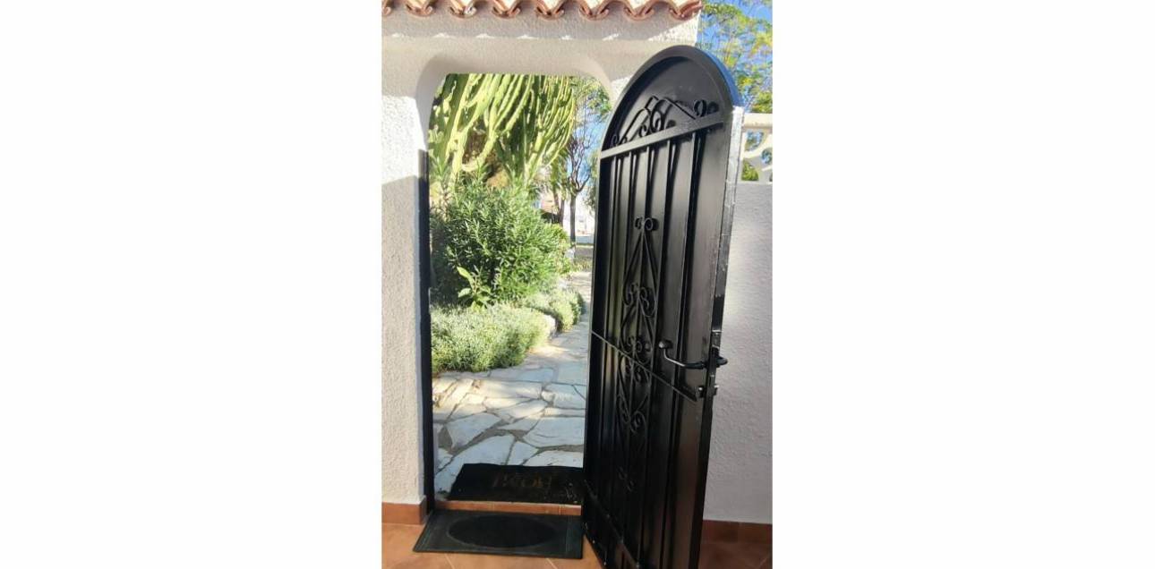 Venta - Bungalow - El Campello - La Almadraba-Coveta Fumà-Amerador