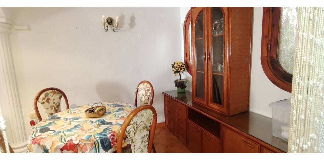 Venta - Bungalow - El Campello - La Almadraba-Coveta Fumà-Amerador