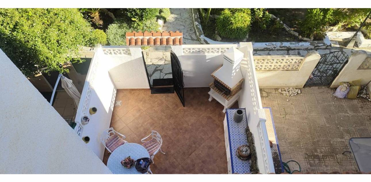 Venta - Bungalow - El Campello - La Almadraba-Coveta Fumà-Amerador