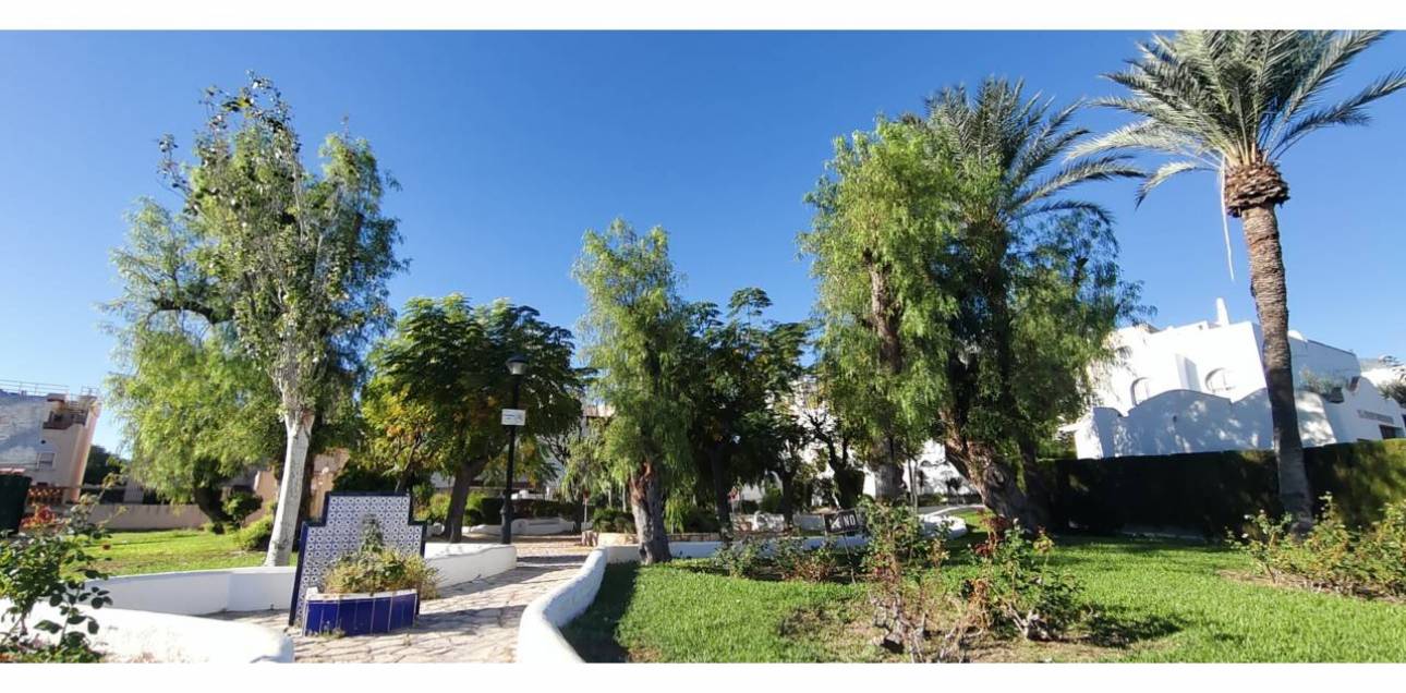 Venta - Bungalow - El Campello - La Almadraba-Coveta Fumà-Amerador