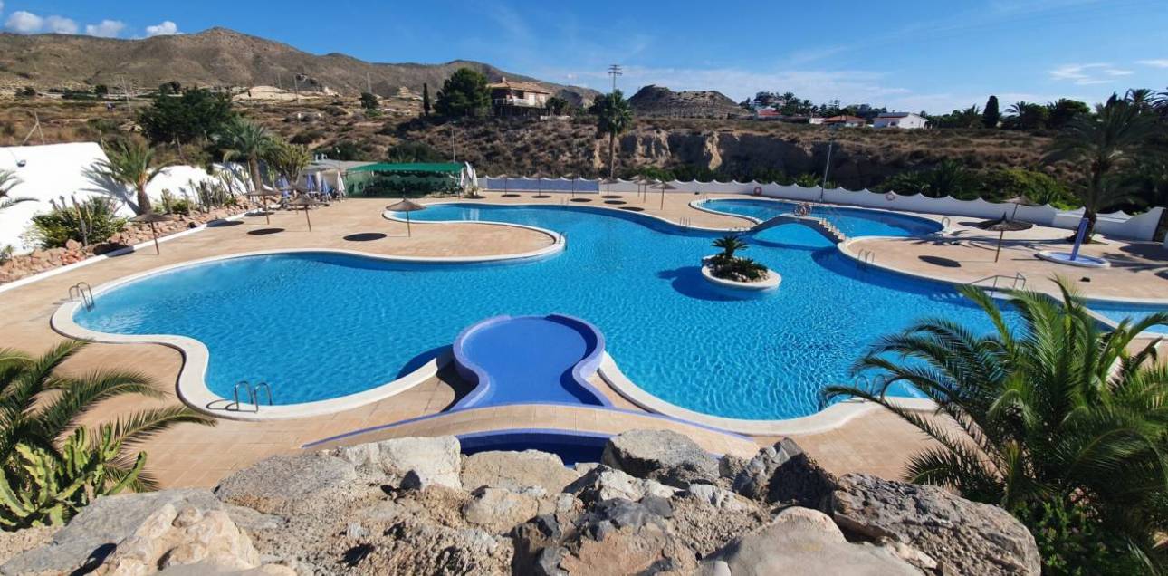 Venta - Bungalow - El Campello - La Almadraba-Coveta Fumà-Amerador