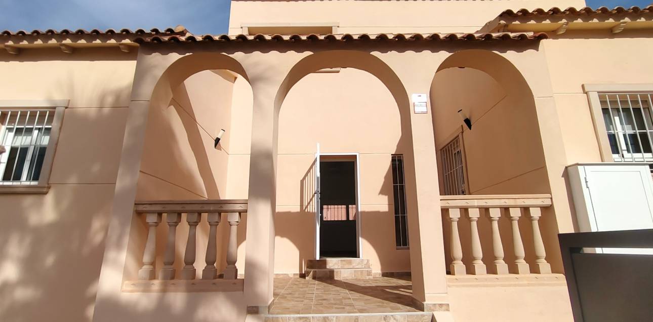 Location longue durée - Villa - Busot