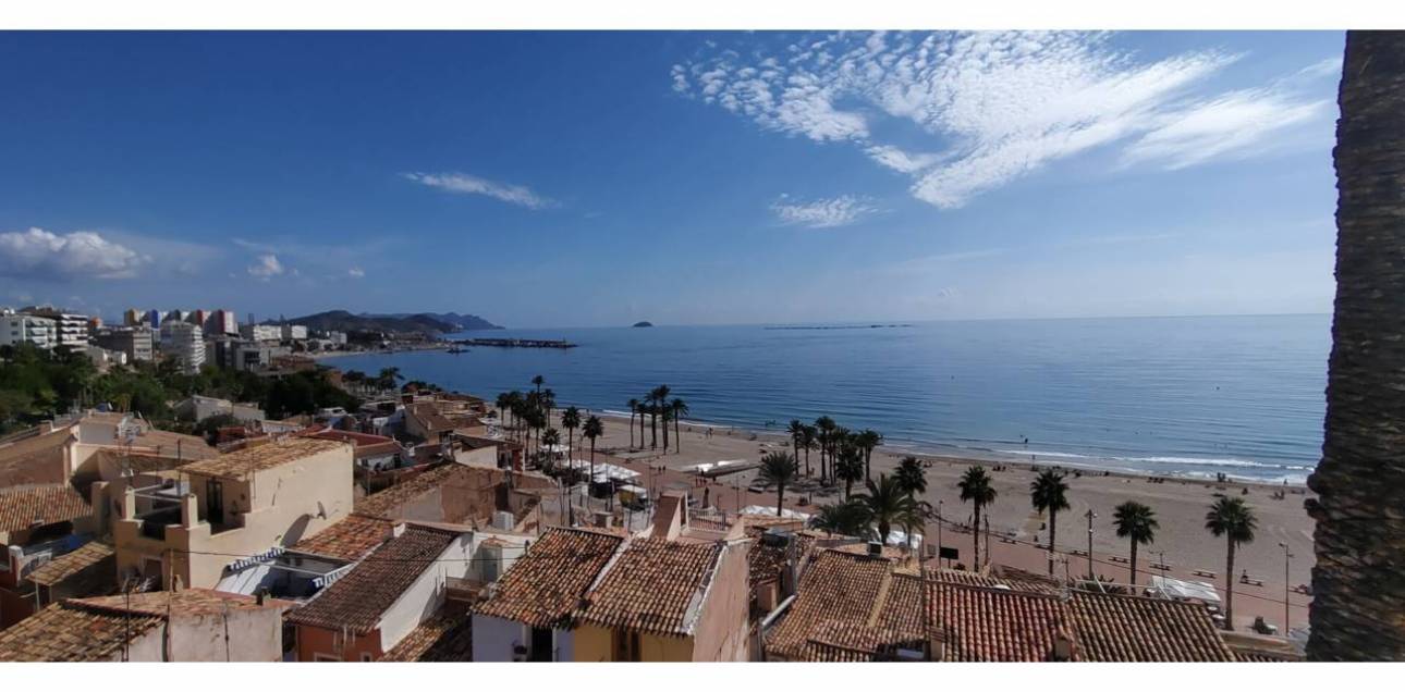 Venta - Chalet pareado - La Vila Joiosa - Villajoyosa - Casco Antiguo-Playa de Villajoyosa-Zona Puerto