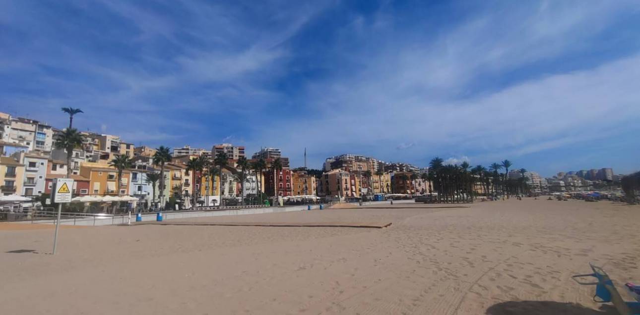 Venta - Chalet pareado - La Vila Joiosa - Villajoyosa - Casco Antiguo-Playa de Villajoyosa-Zona Puerto