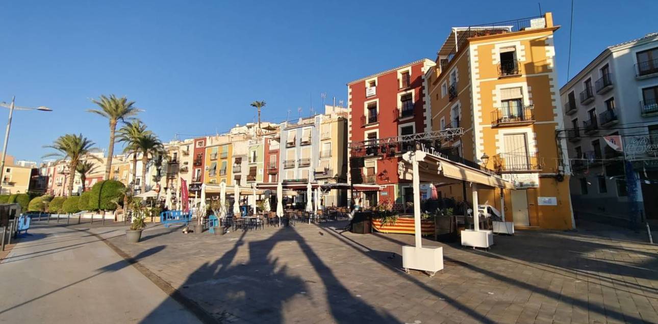 Venta - Chalet pareado - La Vila Joiosa - Villajoyosa - Casco Antiguo-Playa de Villajoyosa-Zona Puerto