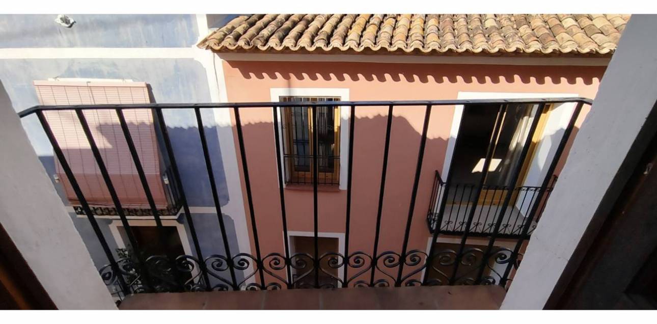 Venta - Chalet pareado - La Vila Joiosa - Villajoyosa - Casco Antiguo-Playa de Villajoyosa-Zona Puerto