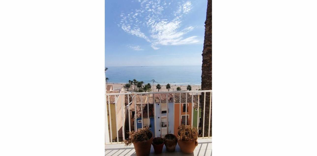 Venta - Chalet pareado - La Vila Joiosa - Villajoyosa - Casco Antiguo-Playa de Villajoyosa-Zona Puerto