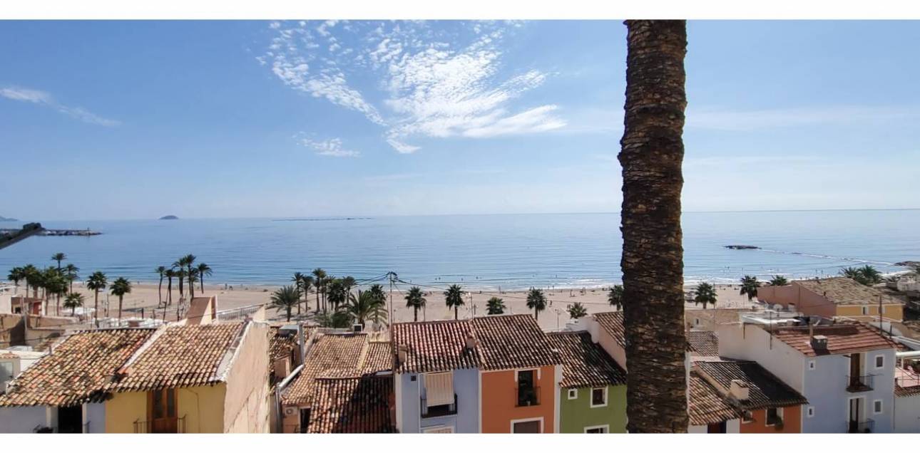 Venta - Chalet pareado - La Vila Joiosa - Villajoyosa - Casco Antiguo-Playa de Villajoyosa-Zona Puerto