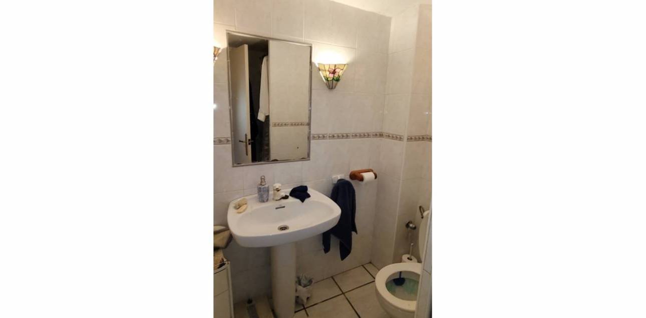 Venta - Chalet pareado - La Vila Joiosa - Villajoyosa - Casco Antiguo-Playa de Villajoyosa-Zona Puerto